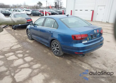 2017 Volkswagen Jetta 1.4T Se z USA, uszkodzony, nr VIN 3VWDB7AJ3HM227443